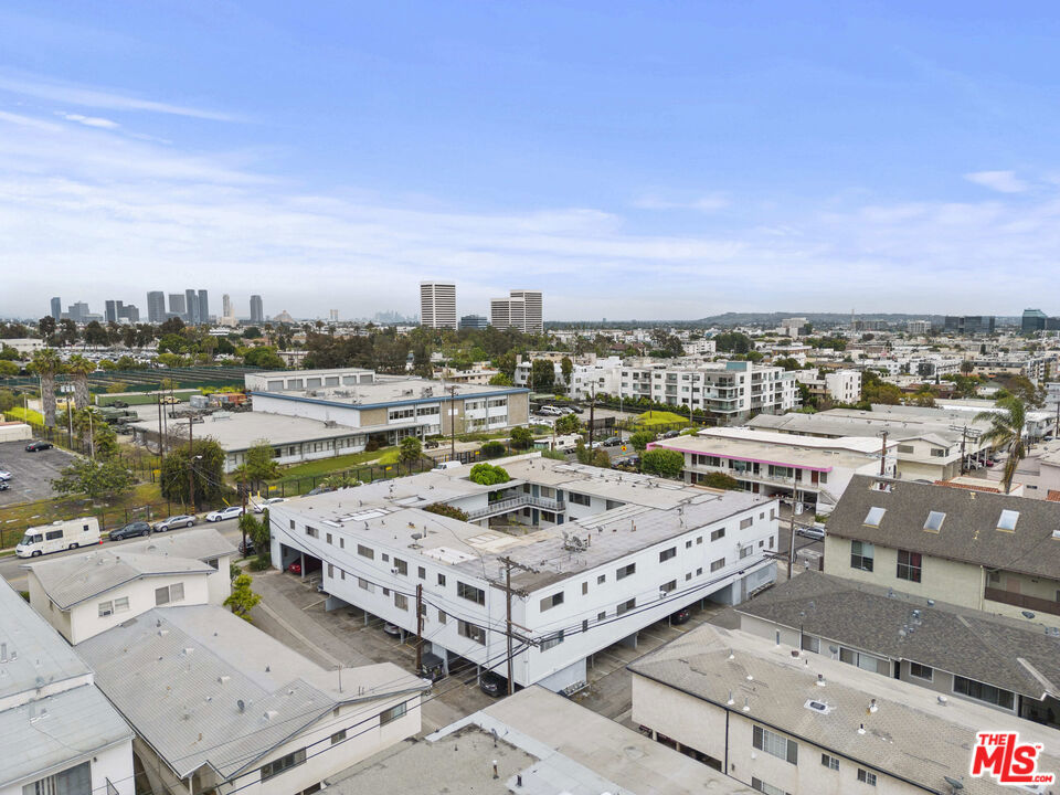 Properties 4 1295 FEDERAL Avenue 25