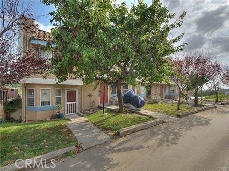 Photo of 4904 Ithaca Avenue #5, Los Angeles, CA 90032 (MLS # WS26143588)