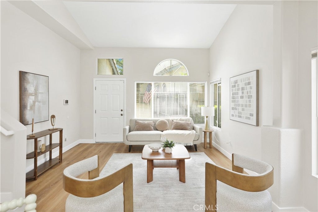 8656 Lago Vista
