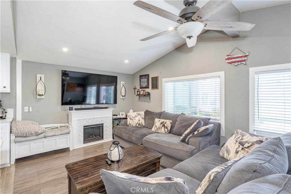 203 Parrot Lane