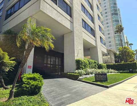 Photo of 10350 Wilshire Boulevard #404, Los Angeles, CA 90024 (MLS # 26839839)