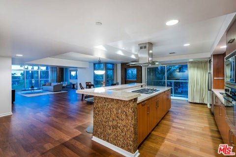 Photo of 13650 MARINA POINTE Drive #502, Marina Del Rey, CA 90292 (MLS # 26104701)