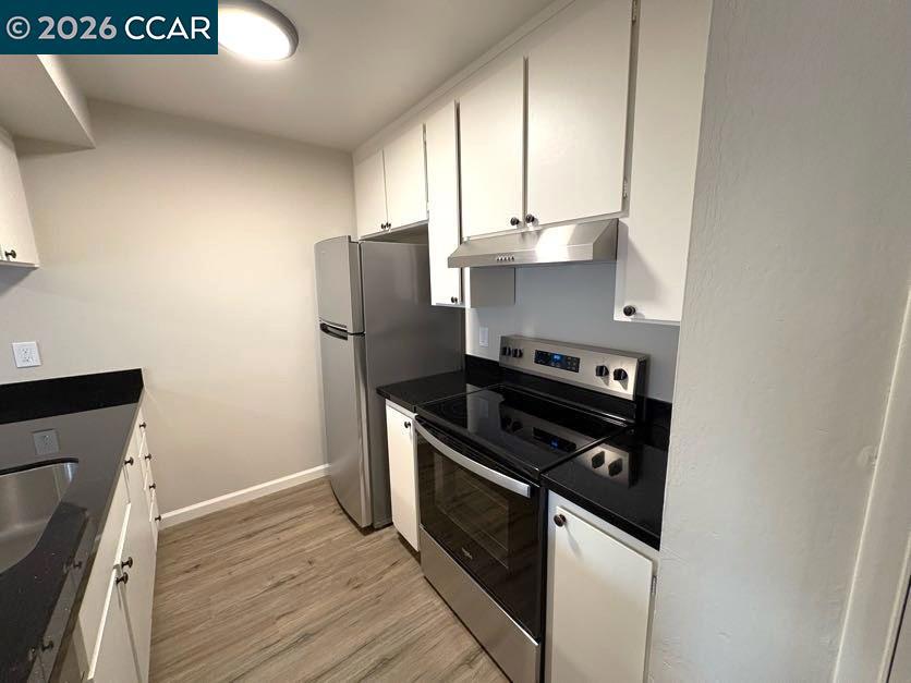 2503 2503 Auburn Lane