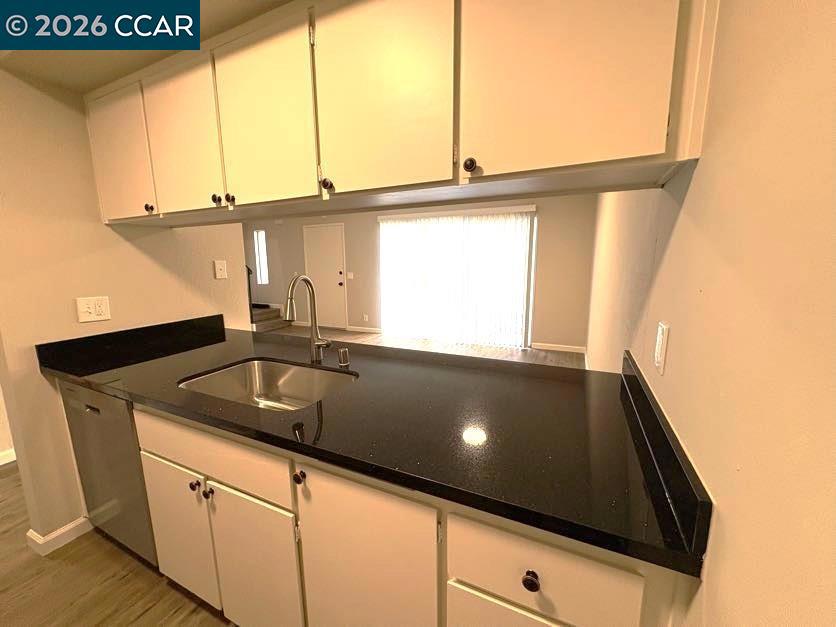 2503 2503 Auburn Lane