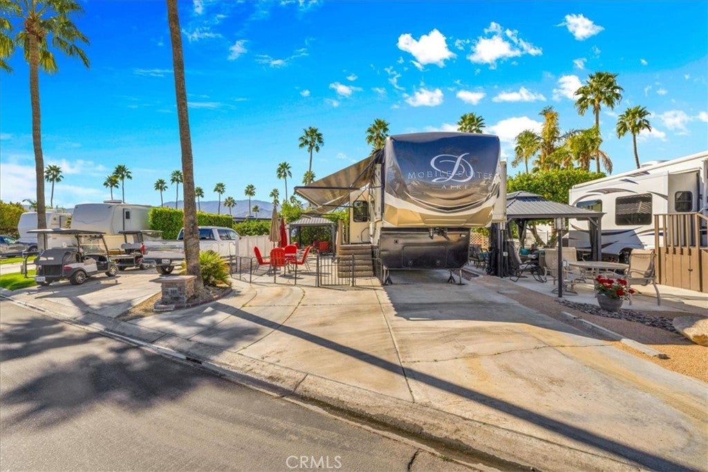 69411 Ramon Road
