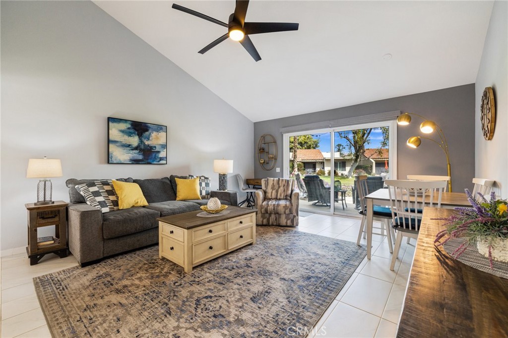 Palm Desert Resort CC (32418) - Residential