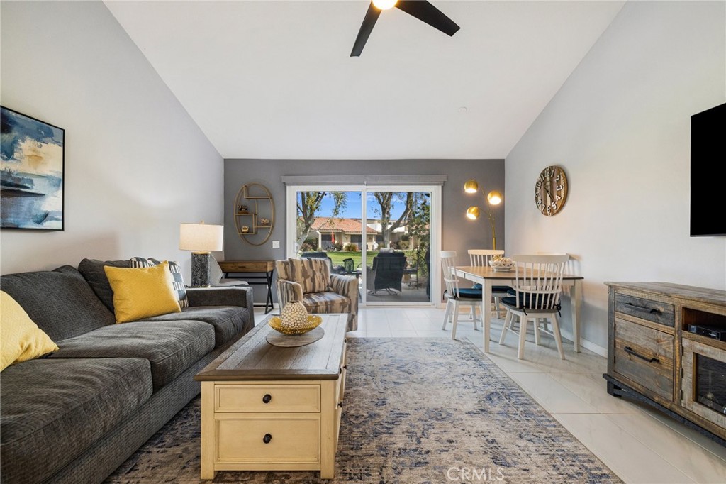 Palm Desert Resort CC (32418) - Residential