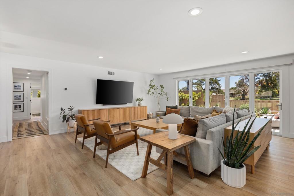 1063 San Julian