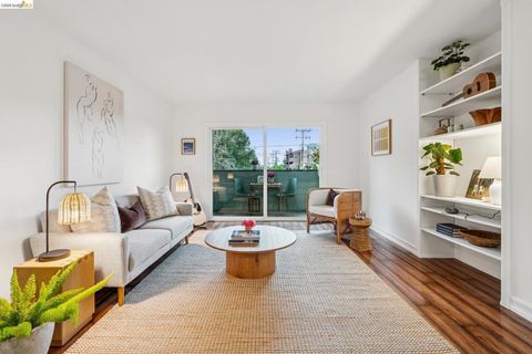 Photo of 199 Montecito Ave Ave #301, Oakland, CA 94610 (MLS # 41129613)