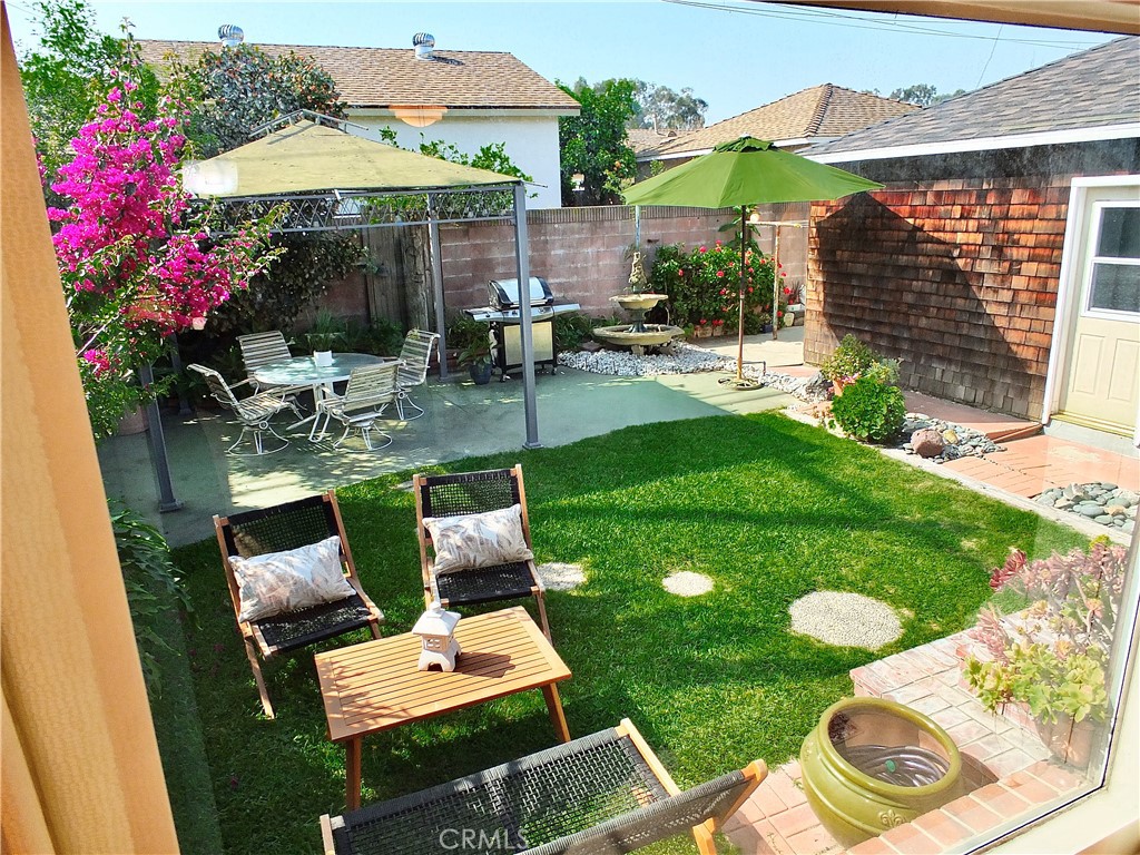 5758 Eckleson Street