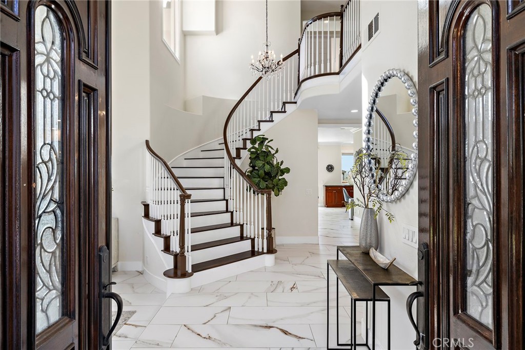 5705 Camino De Bryant