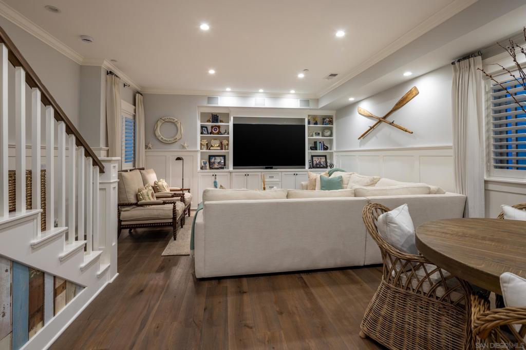 Coronado Village - Residential