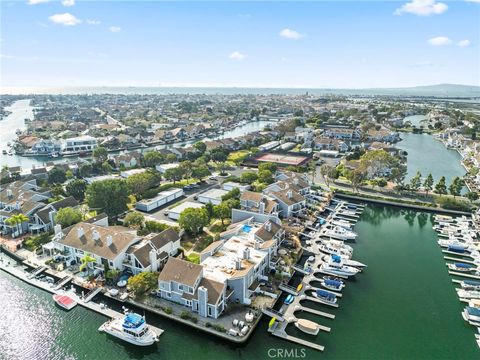 Photo of 3889 Aruba Cir, Huntington Beach, CA 92649 (MLS # OC25273122)