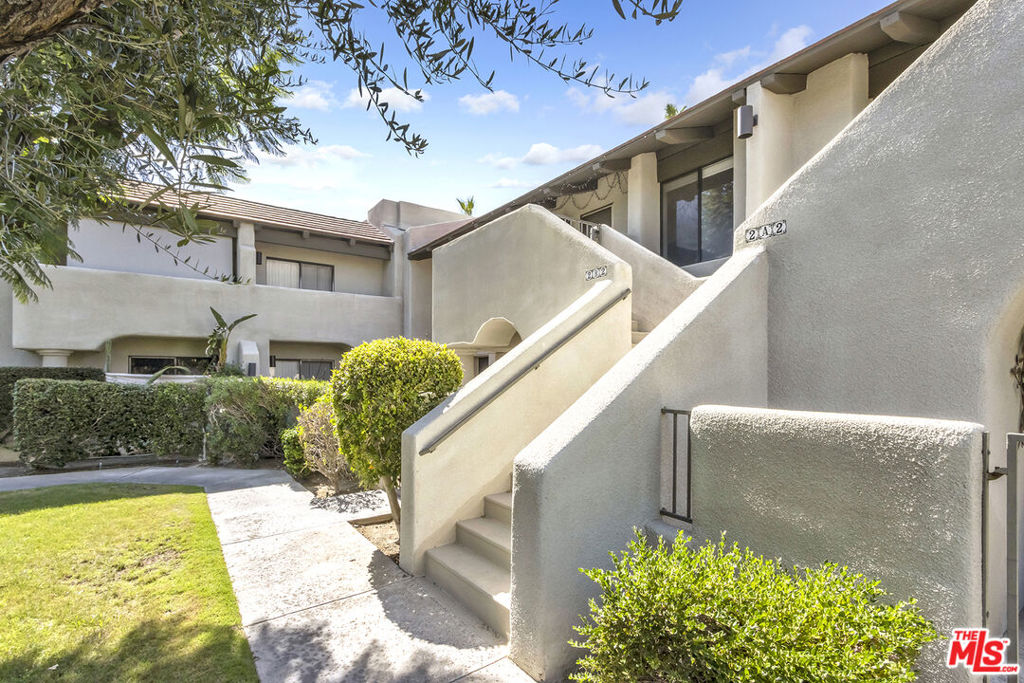351 N Hermosa Drive 2B2
