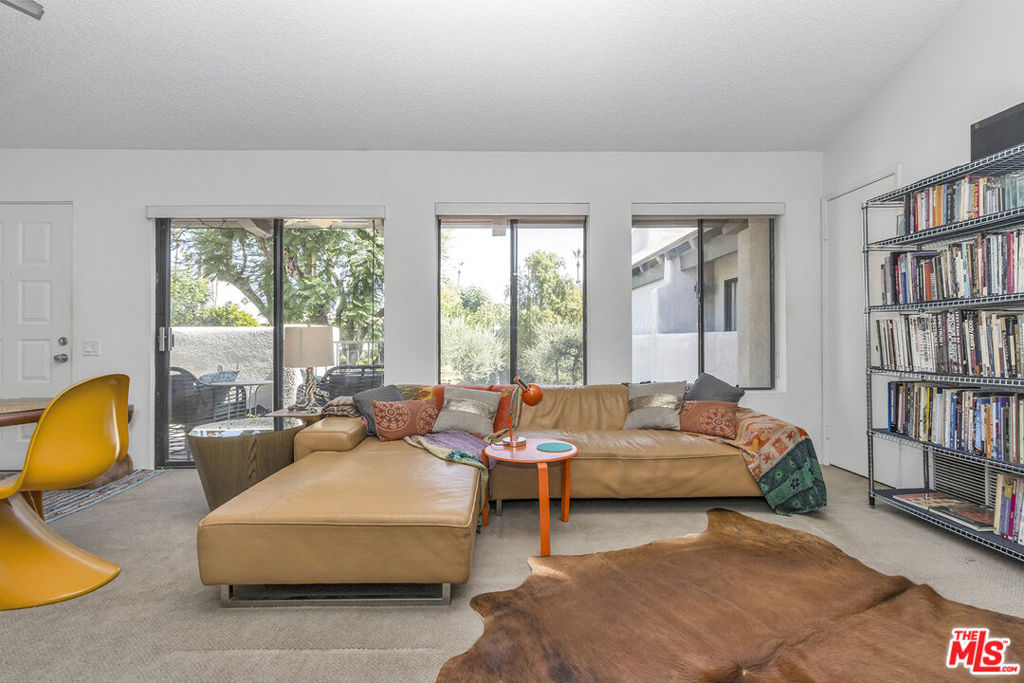 351 N Hermosa Drive 2B2