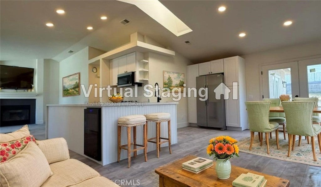 39233 Rising Hill
