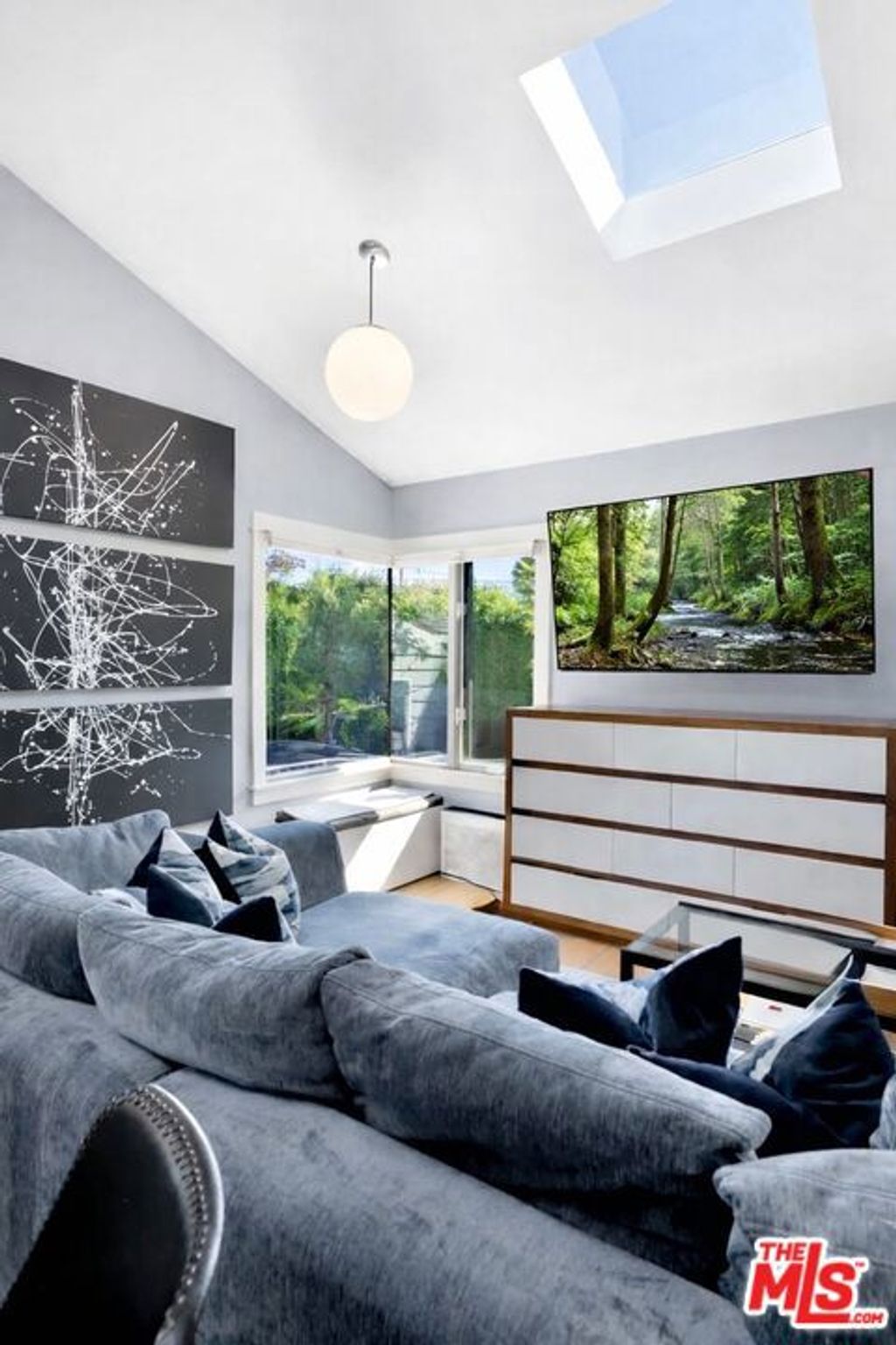 Photo of 9009 Lloyd Place, West Hollywood, CA 90069 (MLS # 26632223)