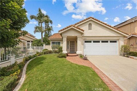 Photo of 28661 Via Pasatiempo, Laguna Niguel, CA 92677 (MLS # OC26078075)