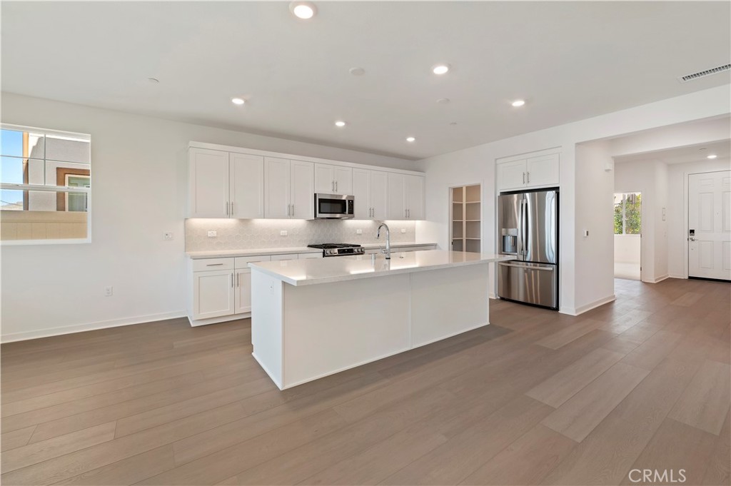 3812 Crossen Drive