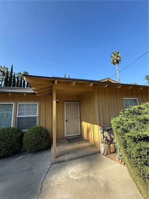 Photo of 2290 Grace Street, Riverside, CA 92504 (MLS # IV25227566) Photo of 2290 Grace Street, Riverside, CA 92504 (MLS # IV25227566)