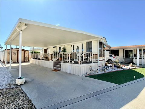 Photo of 1295 S Cawston Avenue #262, Hemet, CA 92545 (MLS # SW26101725)