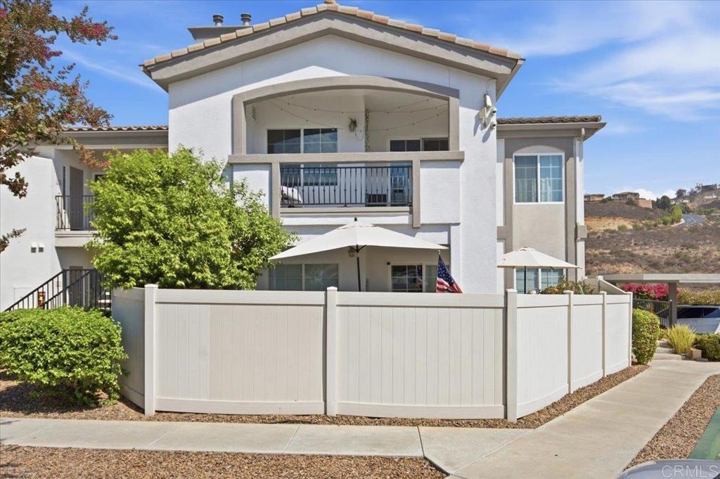 2708 Lake Pointe Drive 212