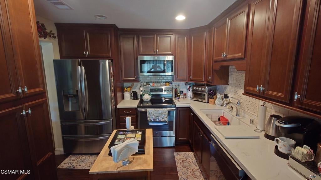 788 Pinetree Circle 24