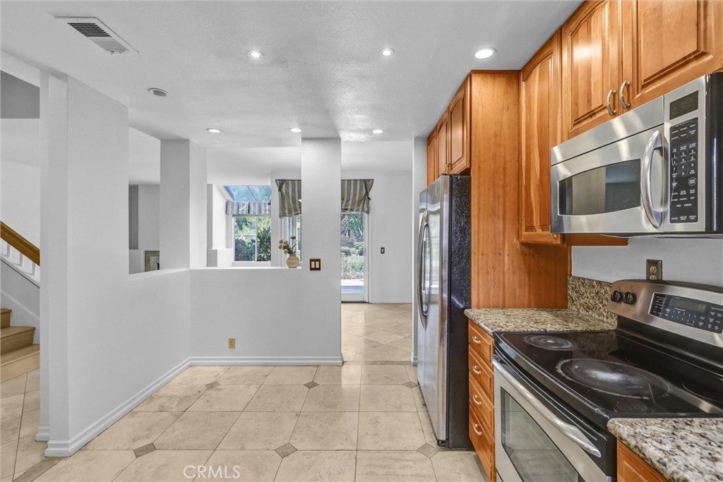 24 Scripps Aisle 177, Irvine CA 92612 - Photo 14