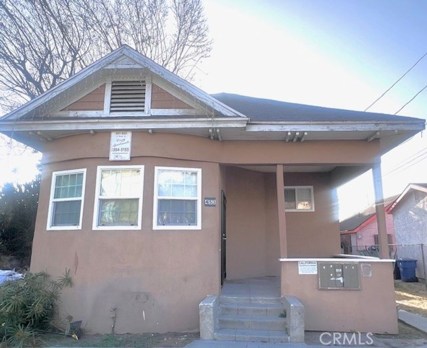 Excellent Boyle Heights location. A classic Los Angeles turn of the century single family home with a separate four unit apartment building on one lot.

One unit can be delivered vacant or leased and professionally managed based on the Buyer's needs.  Zoned LARD1.5 multifamily residential. The front house has been renovated and leased at market rate. The fourplex has a mix older and newer renovations. Excellent opportunity to achieve attractive cash flows. -This property is priced to sell with a real 6.3% CAP rate on current rents. Lots of upside potential for this property. Boyle Heights is one of LA's most iconic neighborhoods, close to parks, schools and access to nearby employment and entertainment centers. The front house is 3 beds, 2baths.

The fourplex units are all 2 bed 1bath. Five off street parking spaces with security gate access.