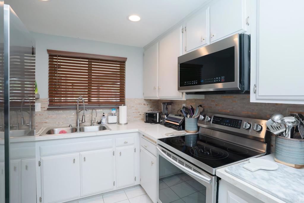 4095 Bonita Rd 228