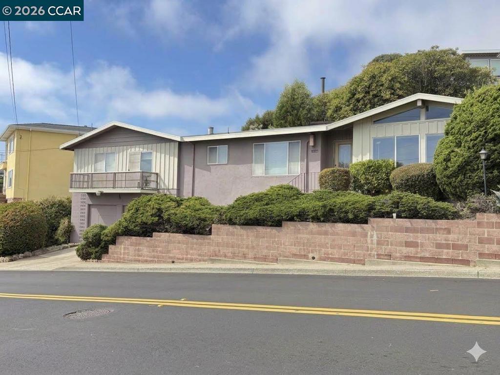 6635 Arlington Blvd Blvd, Richmond CA 94805