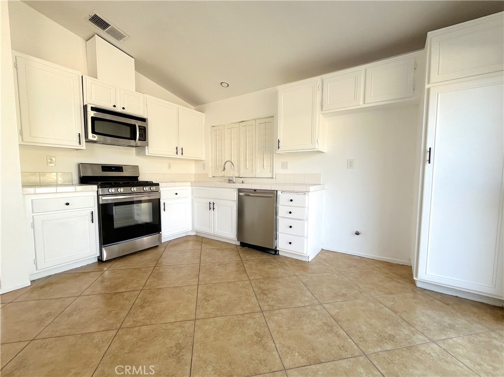 n/a - Residential Lease