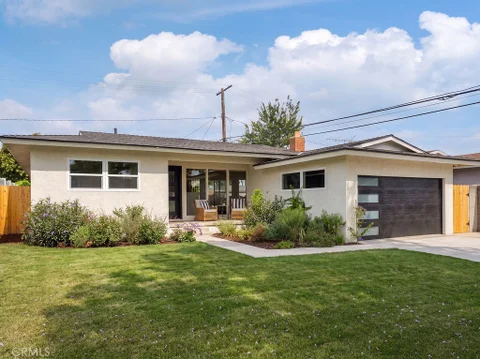 MLS: OC26178439