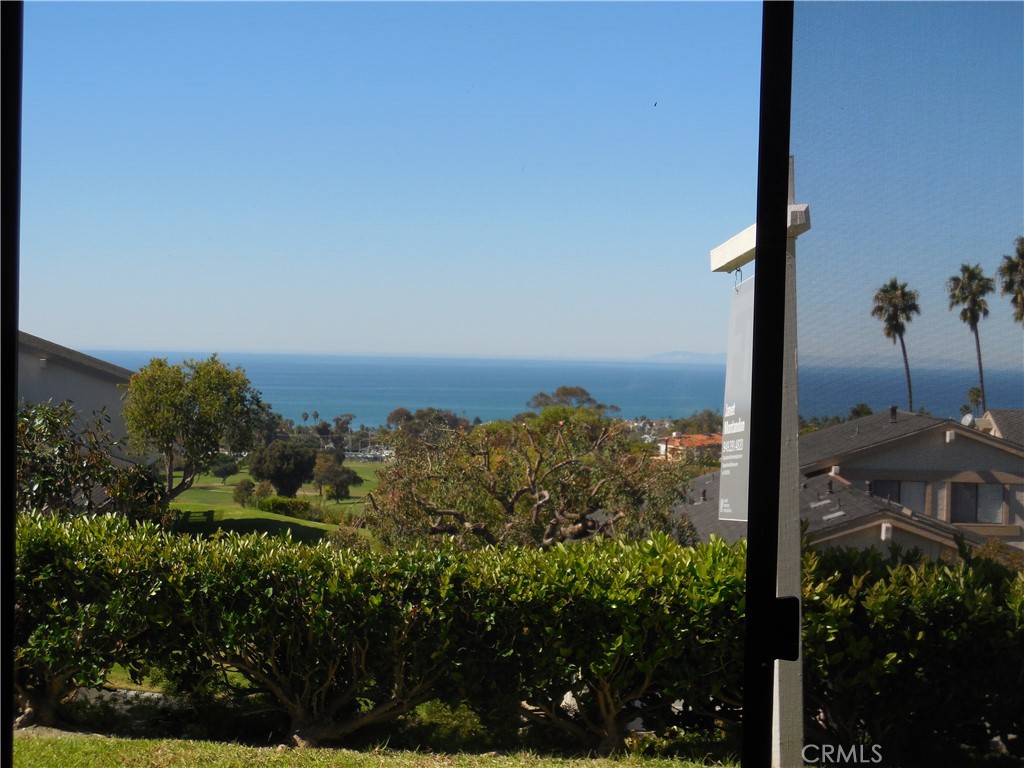 151 Avenida Adobe