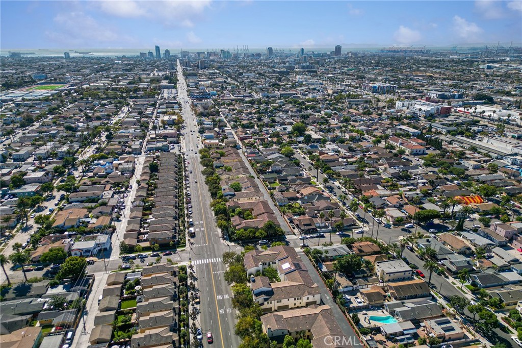 Wrigley Area (WR) - Residential