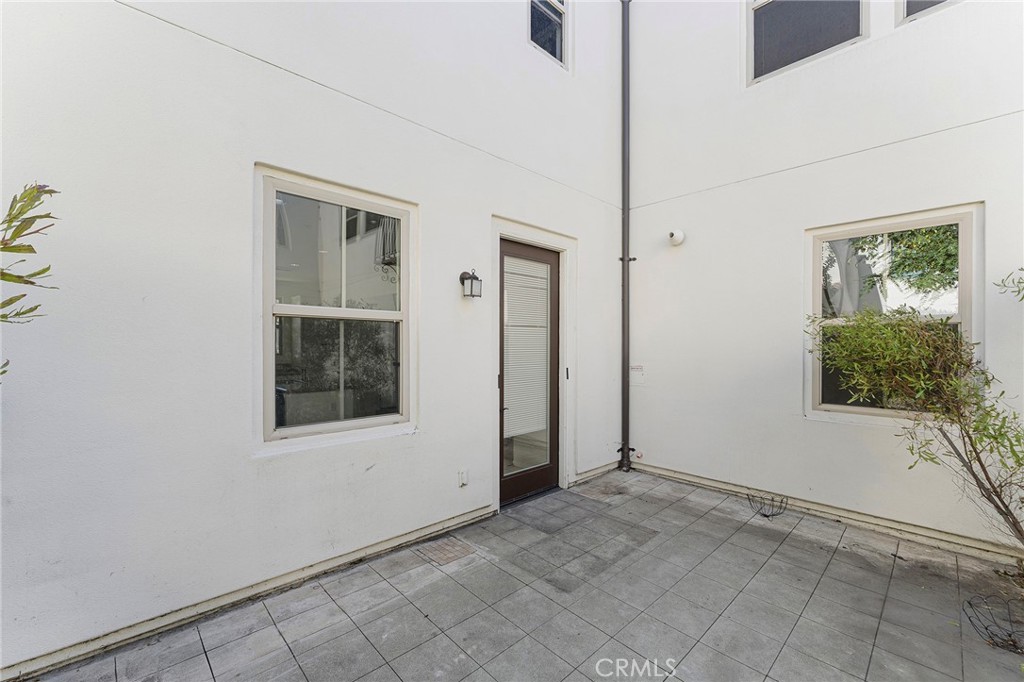 Wrigley Area (WR) - Residential