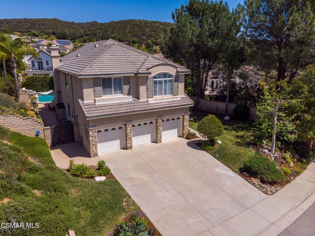 Oak Park, California, 91377, United States, 5 Bedrooms Bedrooms, ,5 BathroomsBathrooms,Residential,Active,2045764