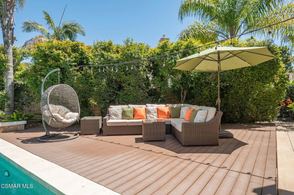 Oak Park, California, 91377, United States, 5 Bedrooms Bedrooms, ,5 BathroomsBathrooms,Residential,Active,2045764