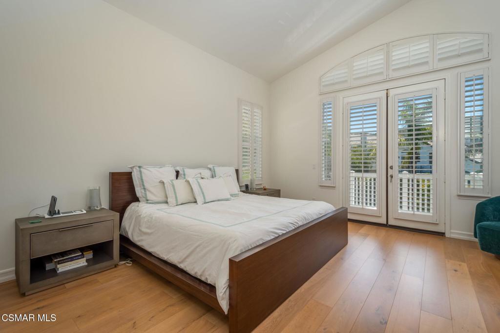 Oak Park, California, 91377, United States, 5 Bedrooms Bedrooms, ,5 BathroomsBathrooms,Residential,Active,2045764