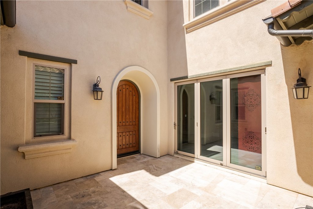 2498 E Santa Paula Drive