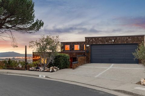 Photo of 1522 1522 Madera Court Ct, El Cerrito, CA 94530 (MLS # 41123684)