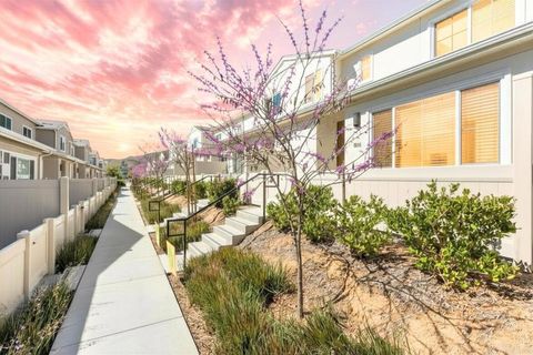 Photo of 355 CITRINE TRAIL Trl, Fallbrook, CA 92028 (MLS # NDP2602370)