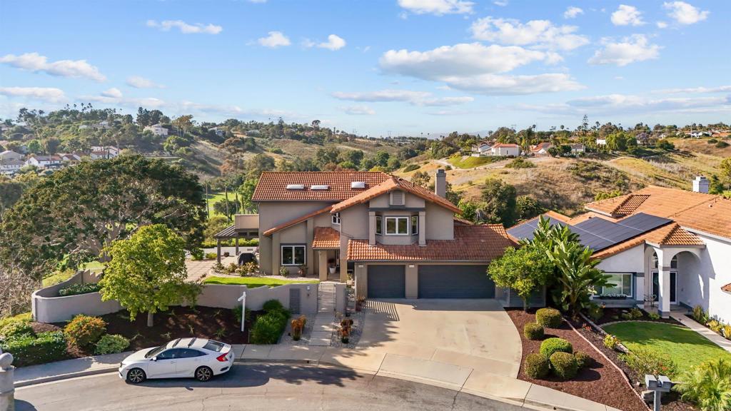 2304 Back Nine Street