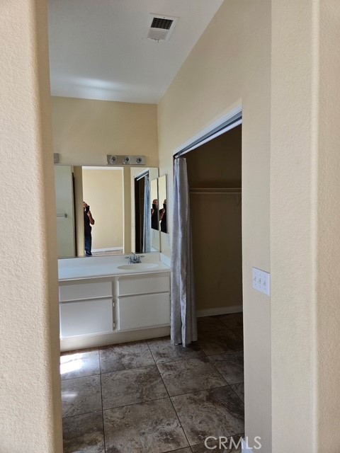 Bella Canto (31502) - Residential Lease