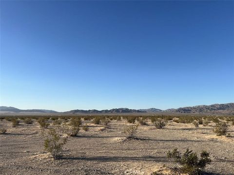 Photo of 6000 Lanes Lane, 29 Palms, CA 92277 (MLS # OC25279586)
