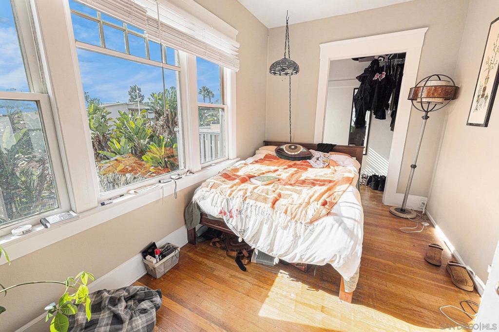 San Diego - Residential Income