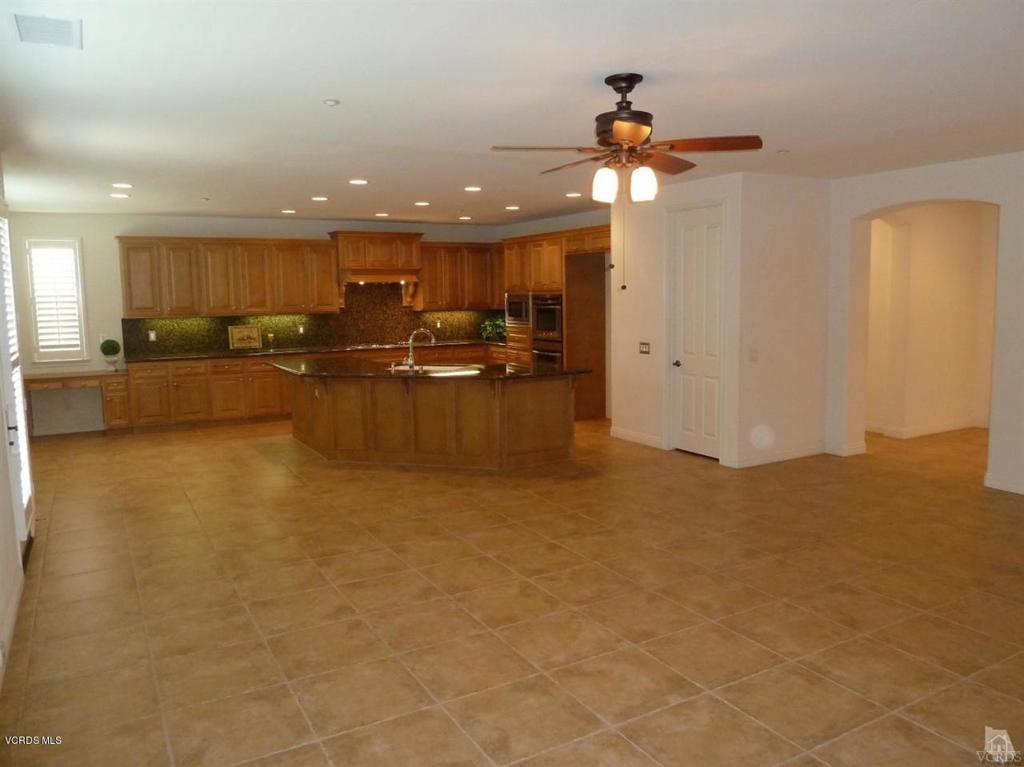 Castlewood-493 - 493 - Residential Lease