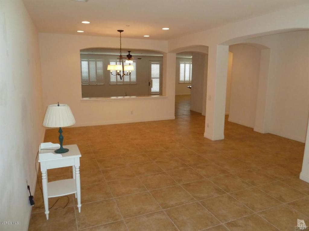 Castlewood-493 - 493 - Residential Lease