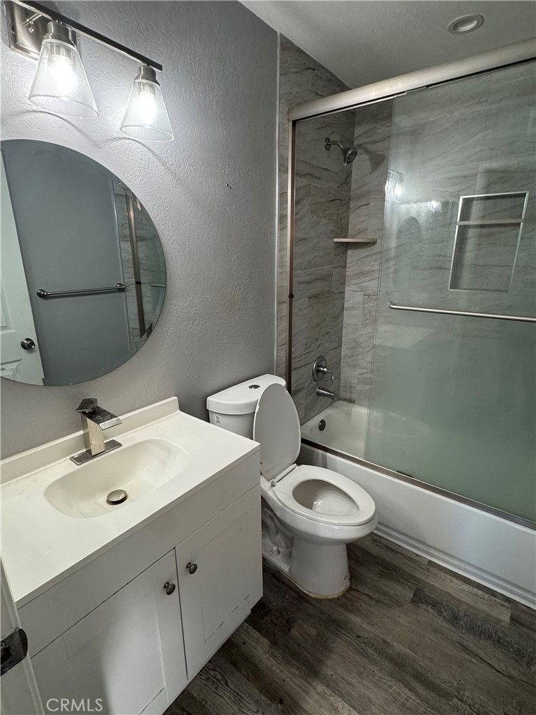 32024 Del Cielo Oeste 23