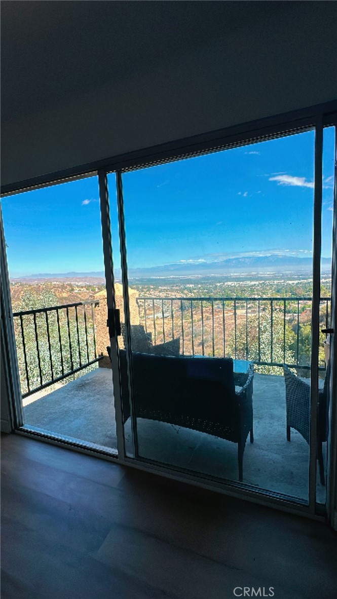 Crown Villas - Residential